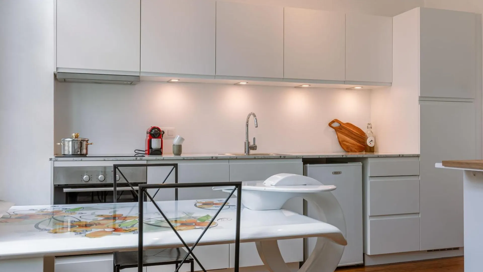 Spacious Apartment In The Heart Of Antwerp