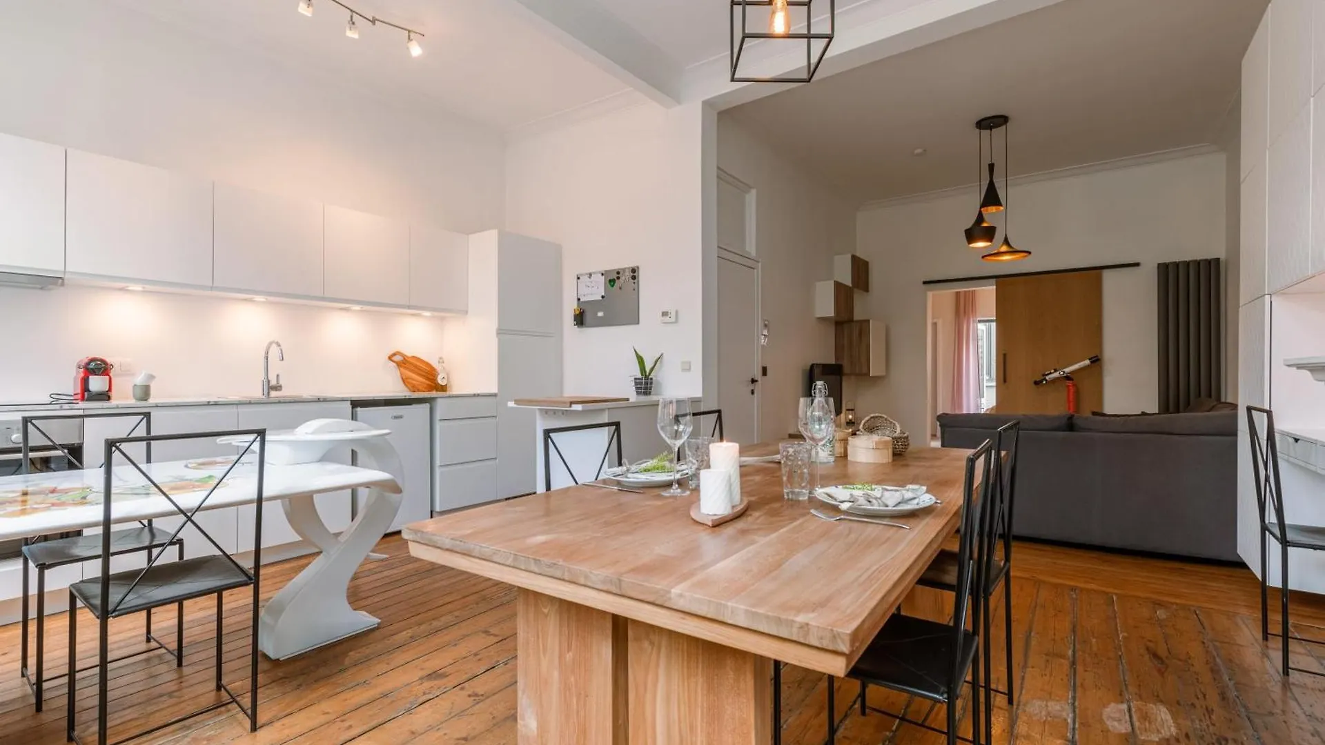 Spacious Apartment In The Heart Of Antwerp 0*,  Belgium