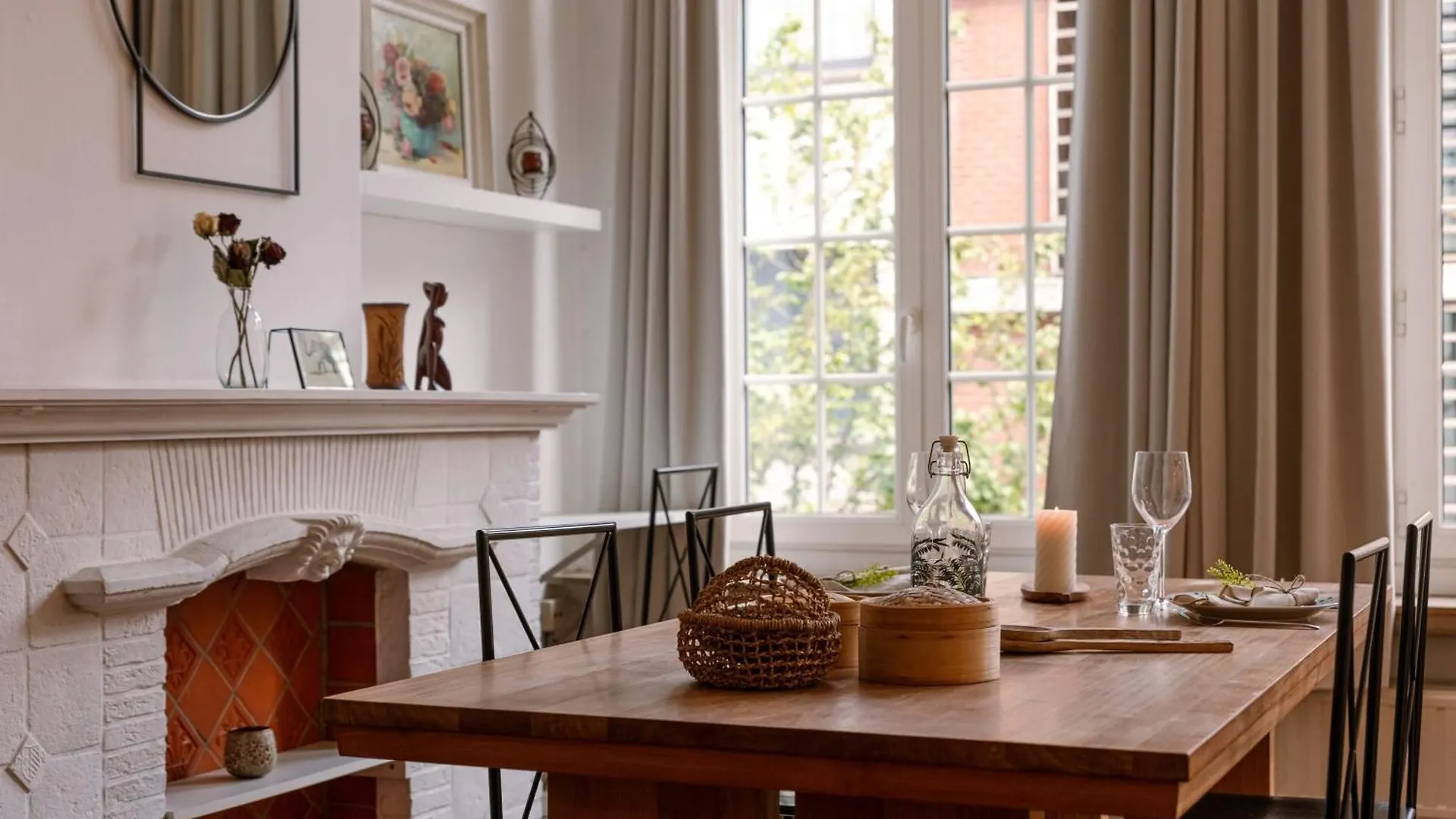 Spacious Apartment In The Heart Of Antwerp